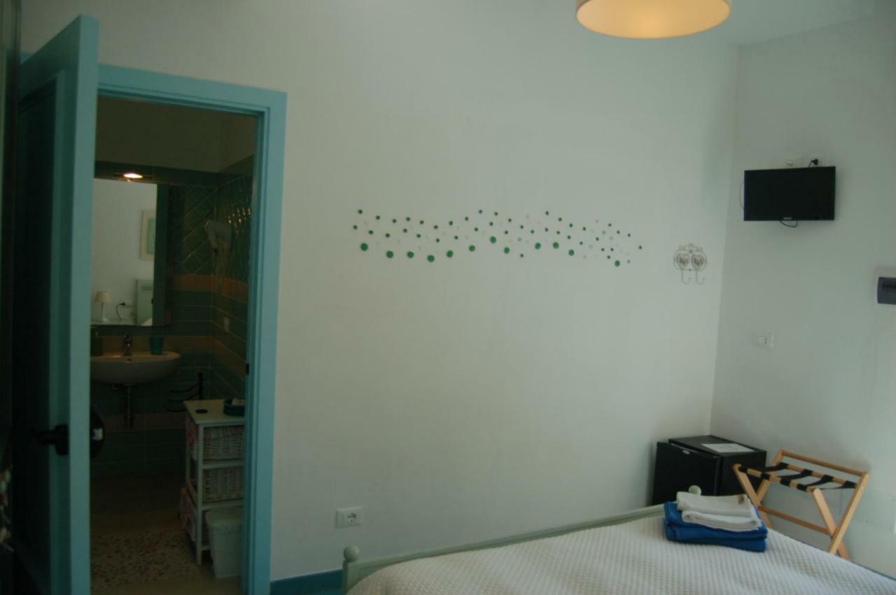 Bed and Breakfast La Rosada Giglio Porto Exteriér fotografie